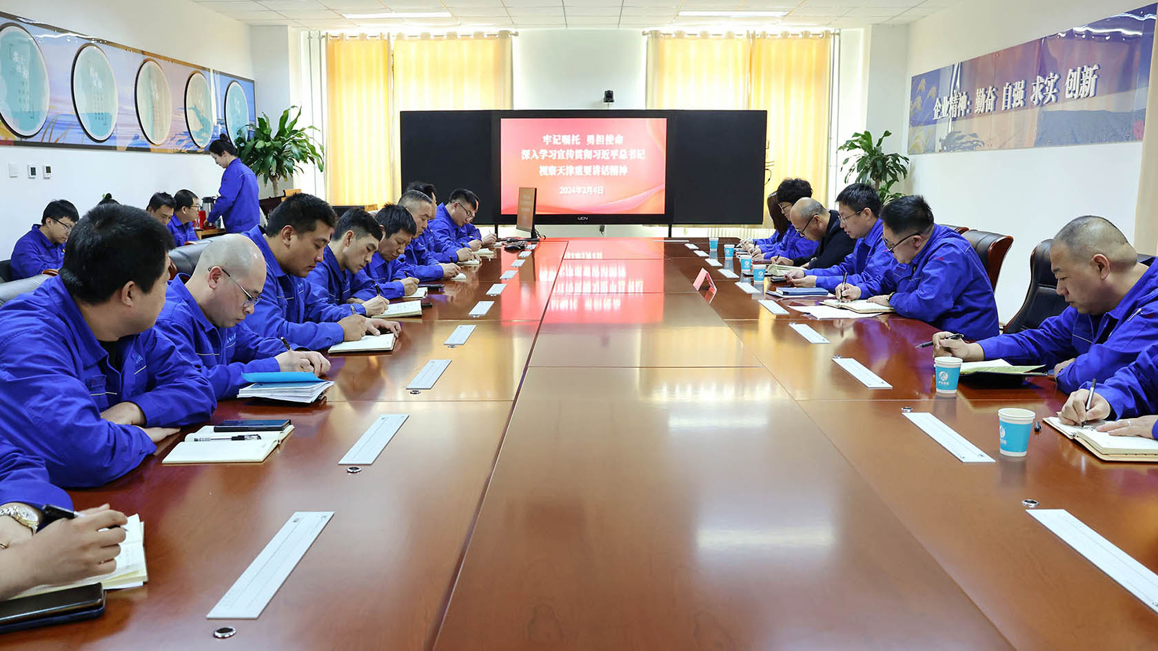 ���µ�ʳ���}��˾���v��(x��)��ƽ����ӛҕ����� ��Ҫ�vԒ����